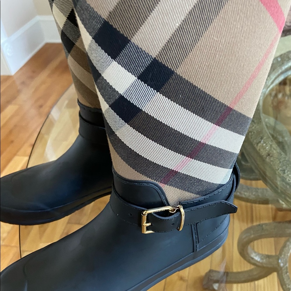 Tall Burberry House Check and Rubber Rain Boots